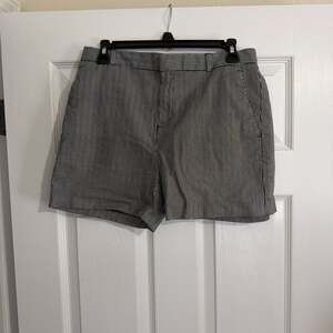 Banana Republic Seersucker Striped Button-Tab Shorts